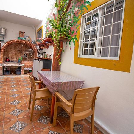 Hotel La Casa Del Almendro à Playa del Carmen Extérieur photo