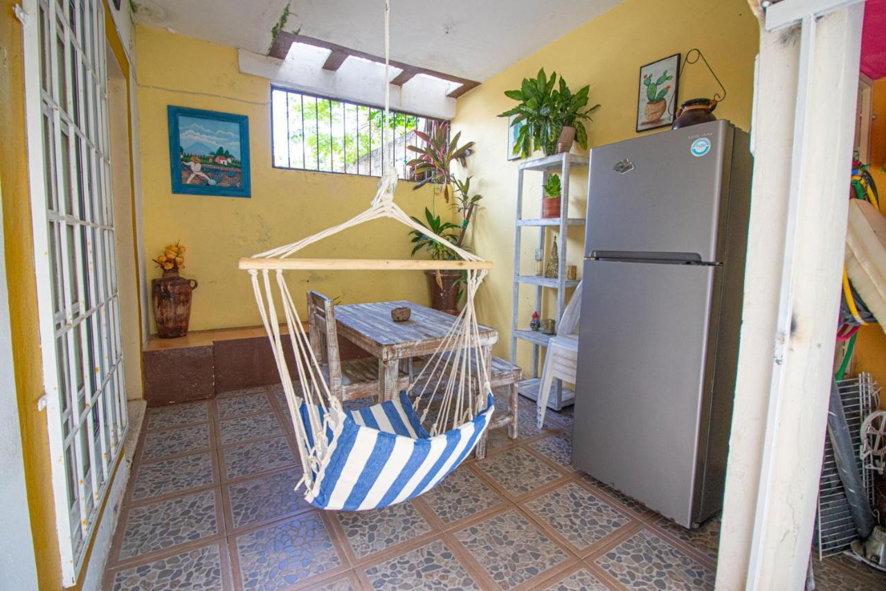 Hotel La Casa Del Almendro à Playa del Carmen Extérieur photo