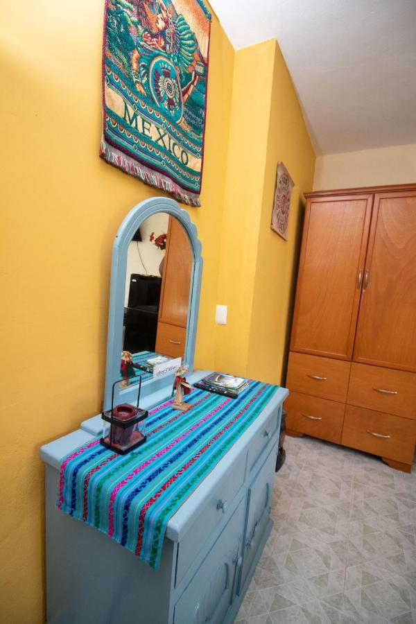 Hotel La Casa Del Almendro à Playa del Carmen Extérieur photo
